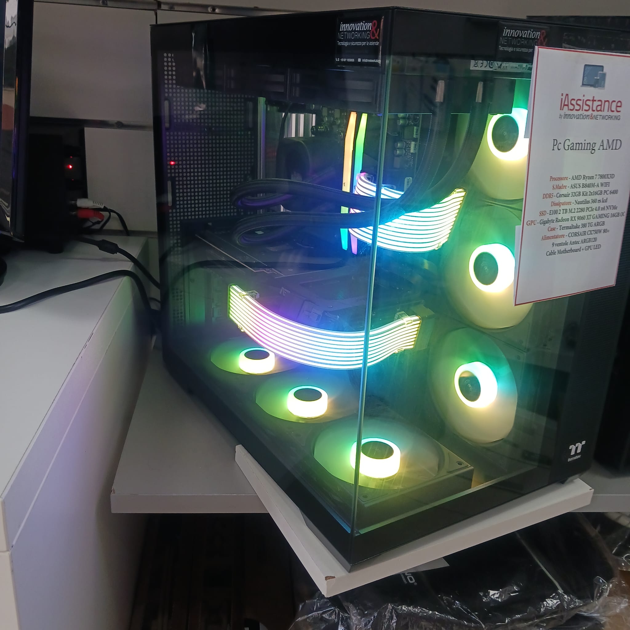 Pc Gaming AMD Ryzen 7 7800X3D 9060 16gb - immagine 5